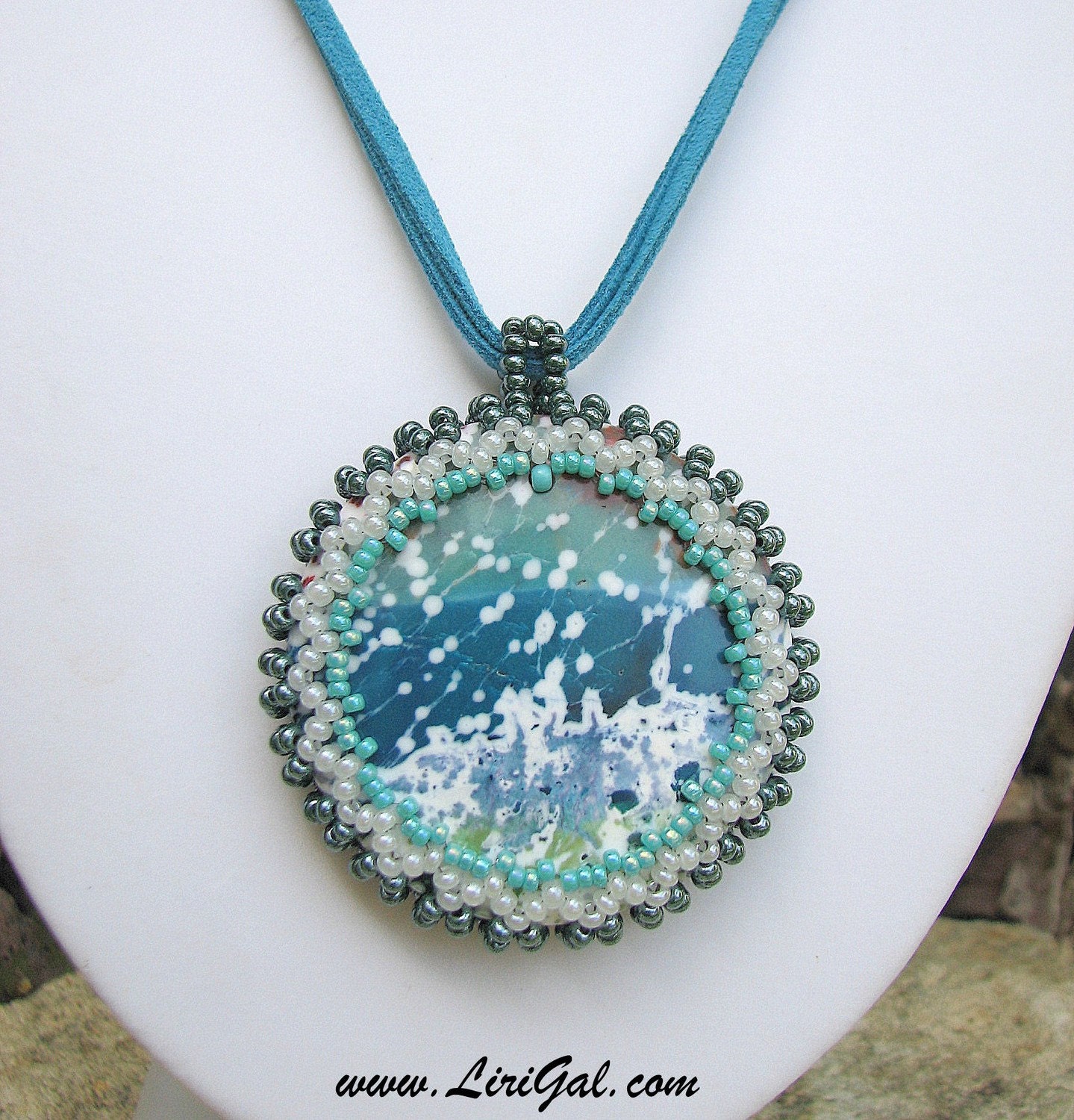 Ocean.Turquoise Jasper Beaded Cabochon Necklace .