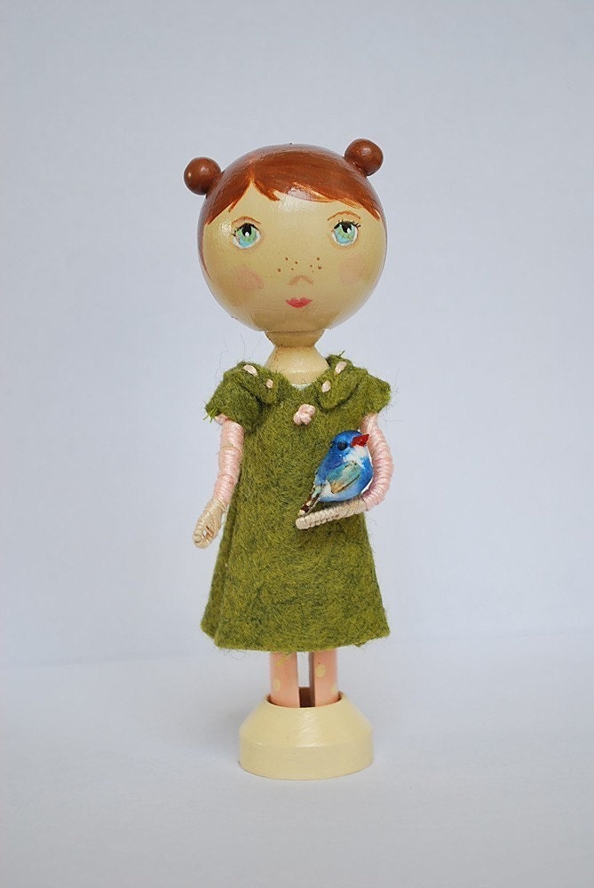 Pretty Ditty Peg Doll assembly instructions and Peg Doll dress pattern