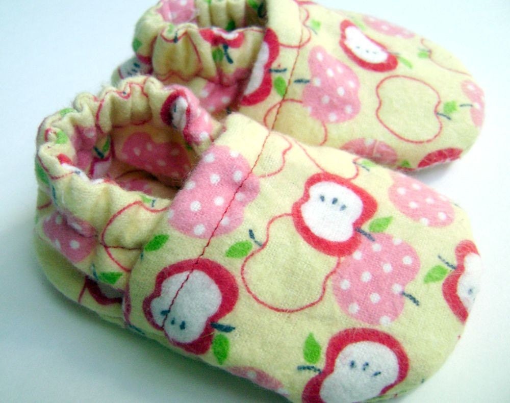 The Big Apple - Soft Soled Baby Shoes - Slippers - 0-6 months
