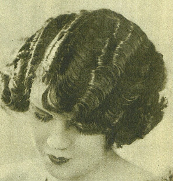 1920s · bobs · ladies' hairstyles · waves