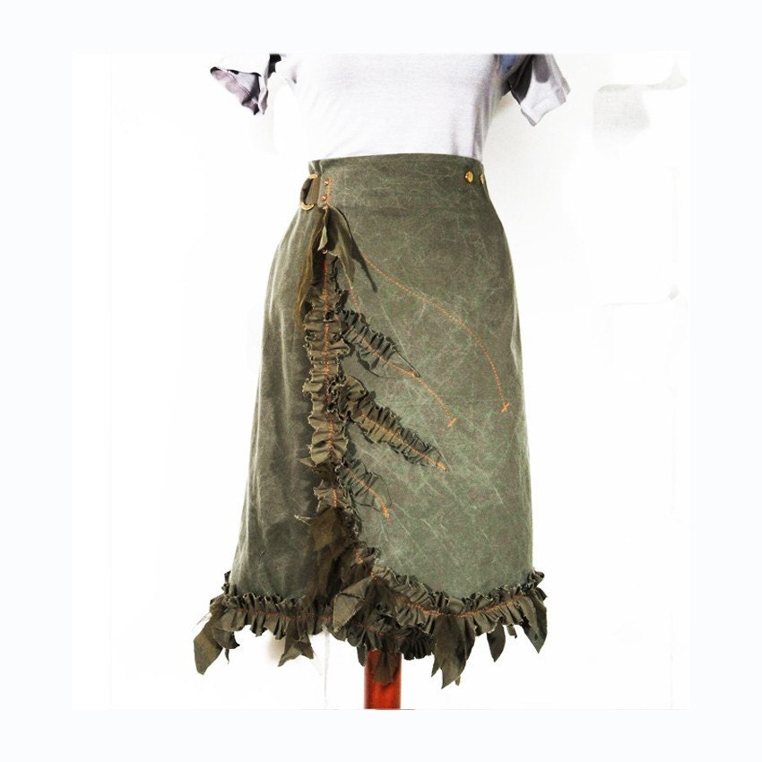 Canvas Lily Skirt by attiladesign
