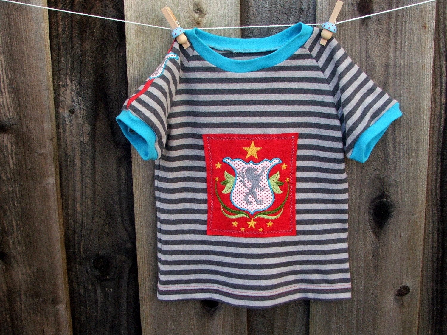 The Knight's Shield Boutique Eco Friendly Boy's T-Shirt, Size 6/7