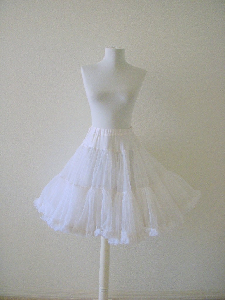 Vintage White Rockabilly Crinoline Petticoat Size Small