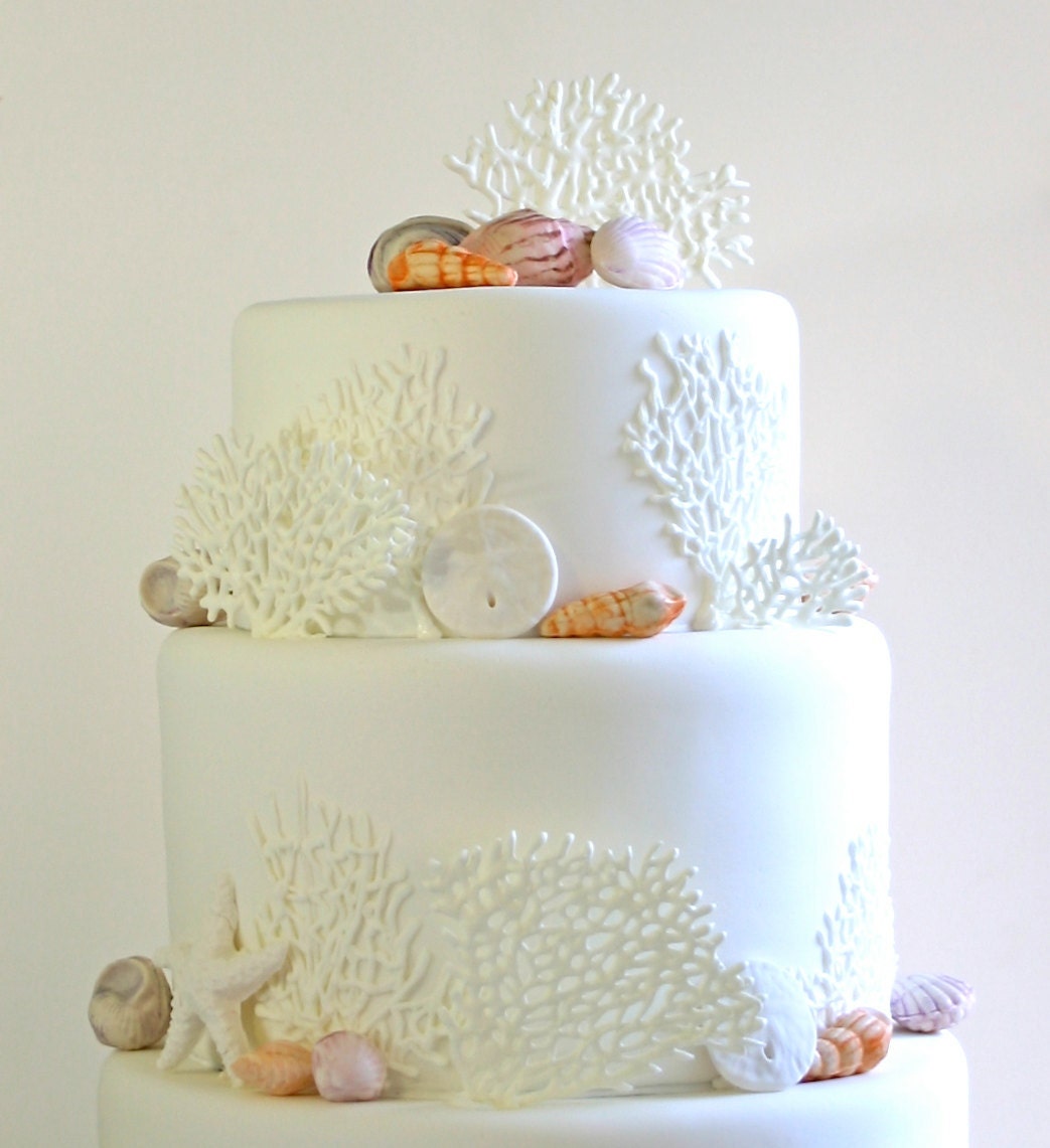 black and white wedding cakes pictures