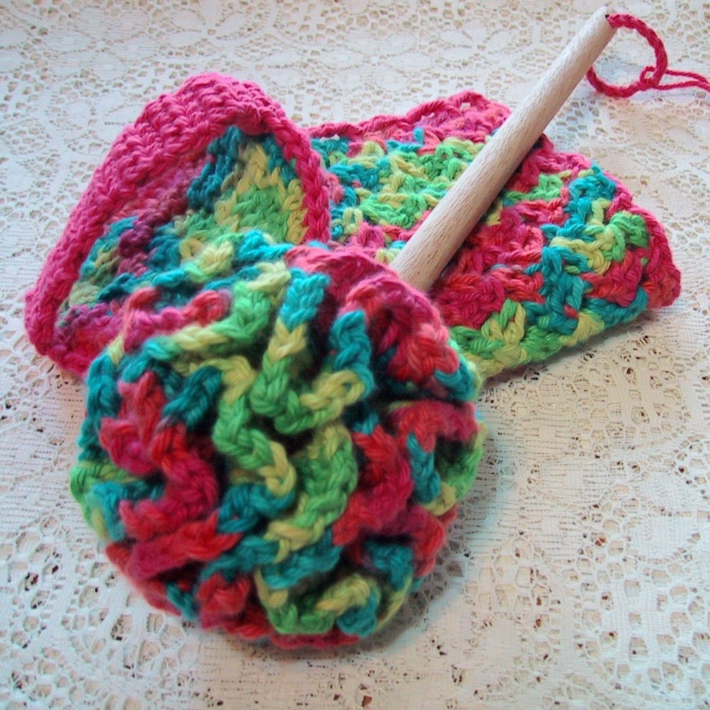 Bumps and Chains Dish Cloth Free Crochet Pattern