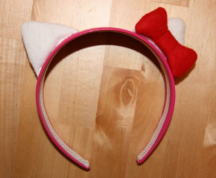 hello kitty headband with ears, cute for halloween. From onthegossipteam