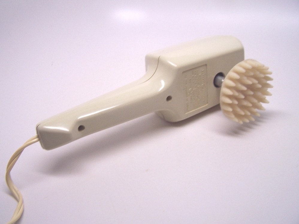 Vintage Hand Held Electric Massager. From TheLovelys