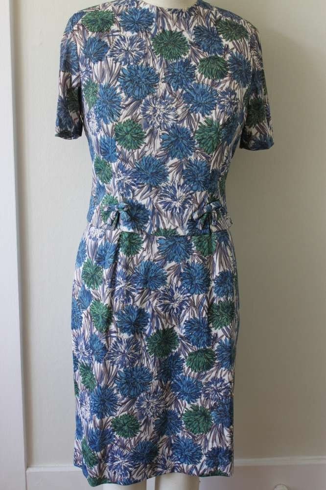 Vintage early 1960s 60s late 1950s 50s floral novelty print 2 piece dress suit top blouse shirt mad men s m