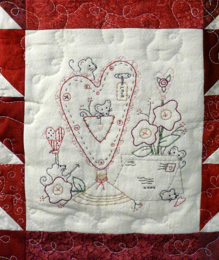 new Lil Mouse VALENTINE holder E pattern - email Pdf primitive stitchery cupid heart quilt wallhanging posies flowers embroidery