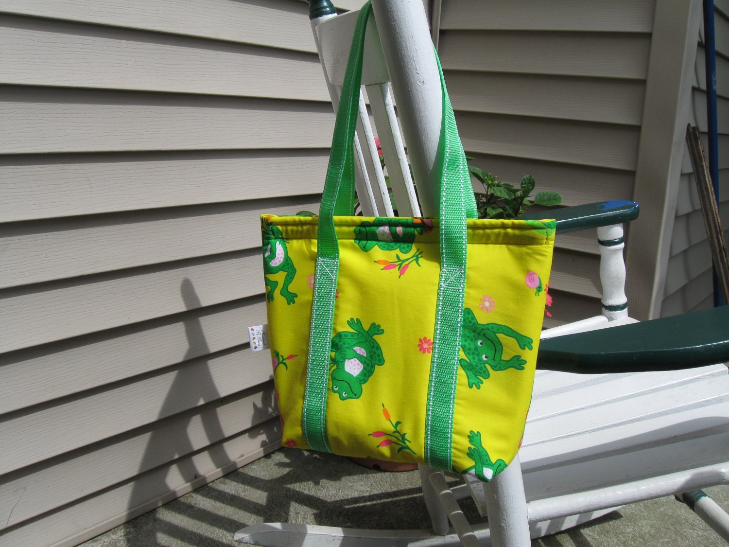 Insulated Lunchbag or Lunchbox Yellow Frog Print