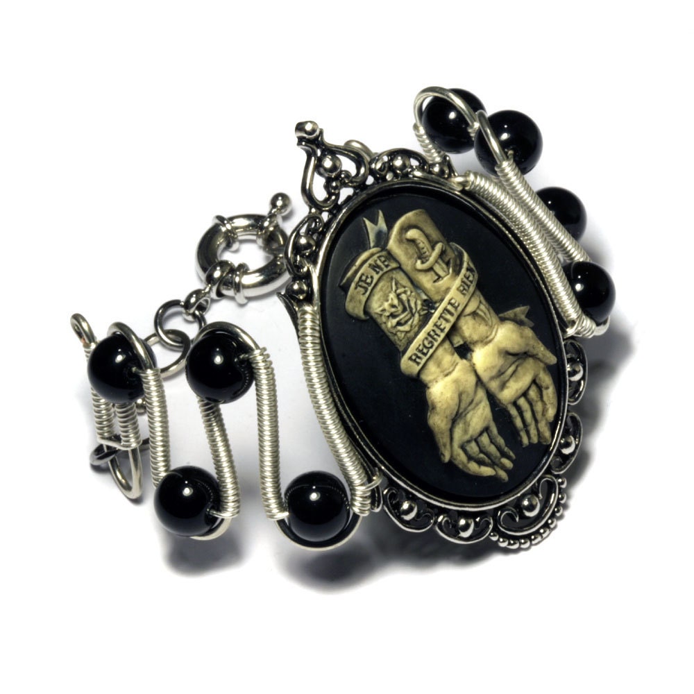 Steampunk Goth Jewelry - Bracelet - Ivory on Black No Regrets / Je ne regrette rien Cameo - Silver-tone