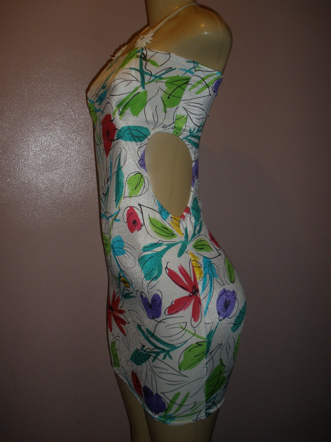 Just So Cute White with Multiple Color Flowers Floral Swim Suit Cover Up Size Small/Meduim