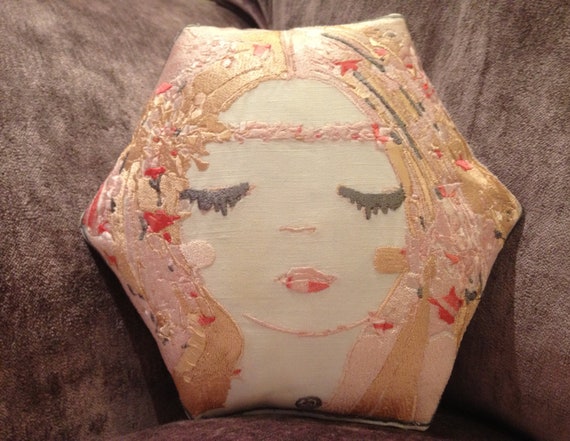 Hexy, Artistic Embroidery Throw Cushion