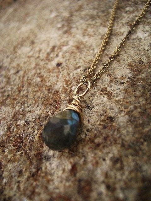 Labradorite Necklace-Petite Gemstone-14K Gold Fill-Bridal-Blue Green Stone