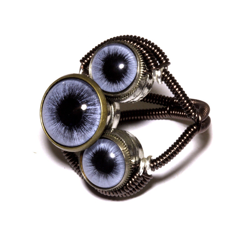 Steampunk Jewelry - RING - Triple BLUE taxidermy glass eye - SIZE 10.5