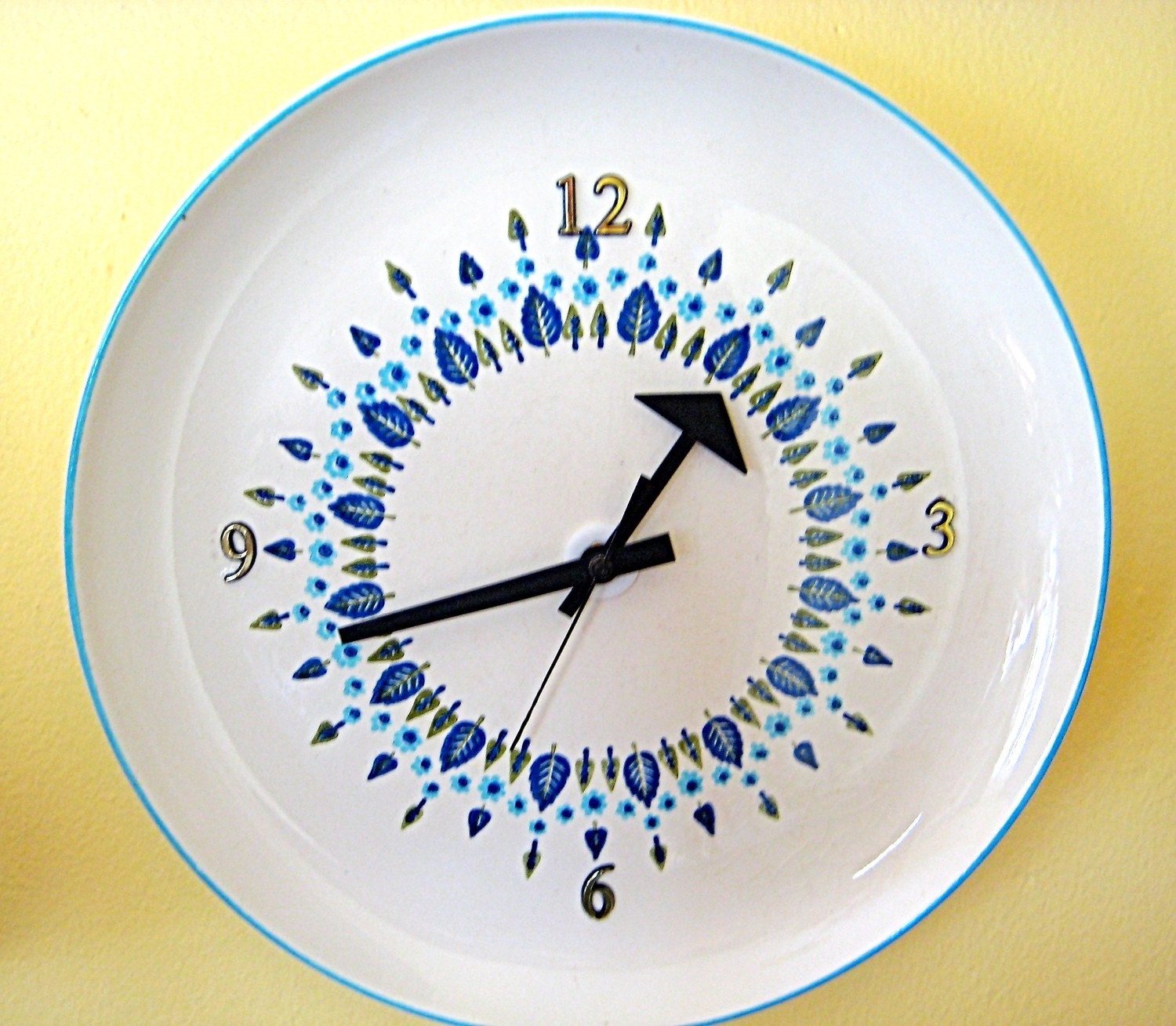 Plate clock recycled ceramic china