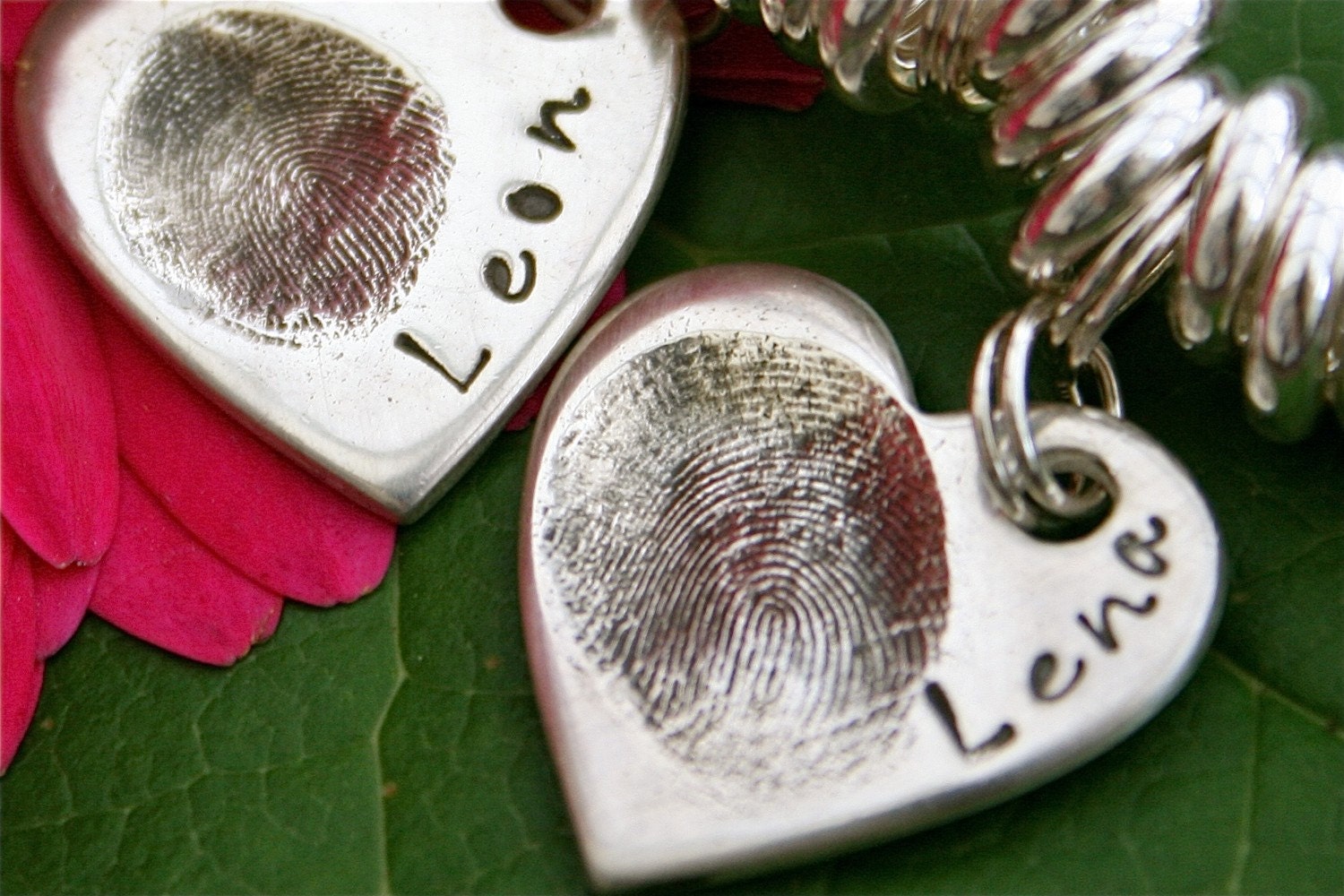 Fingerprint Charm small - your loved ones fingerprint in finesilver
