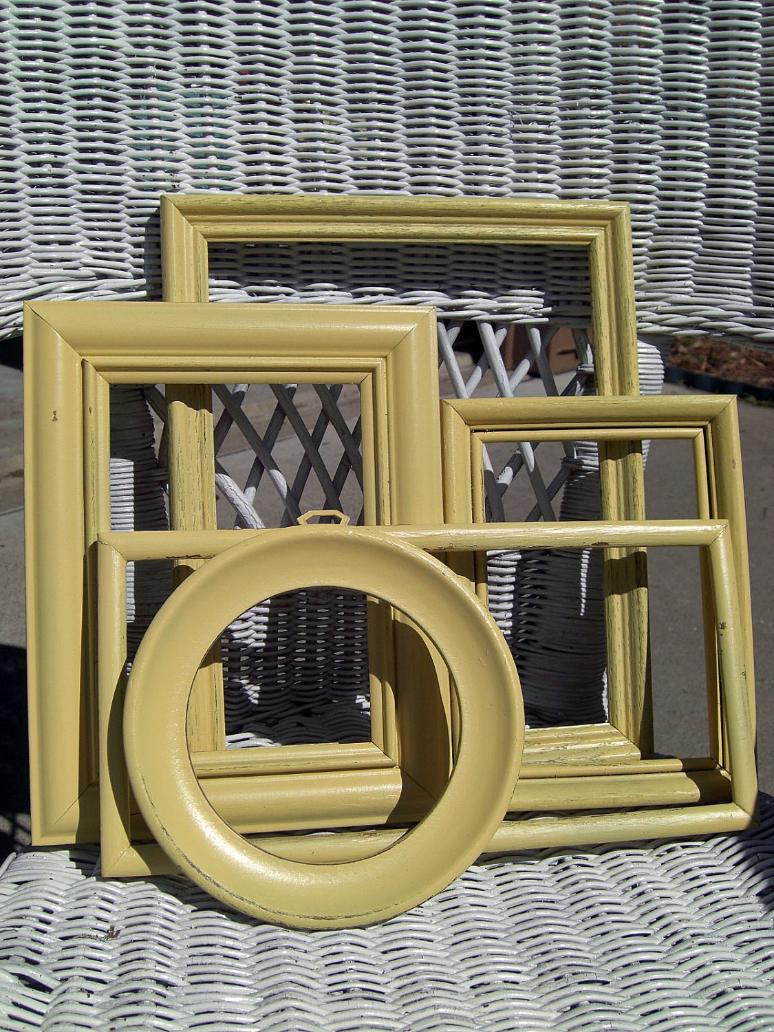 Sunny Yellow - Set of 5 Vintage Frames
