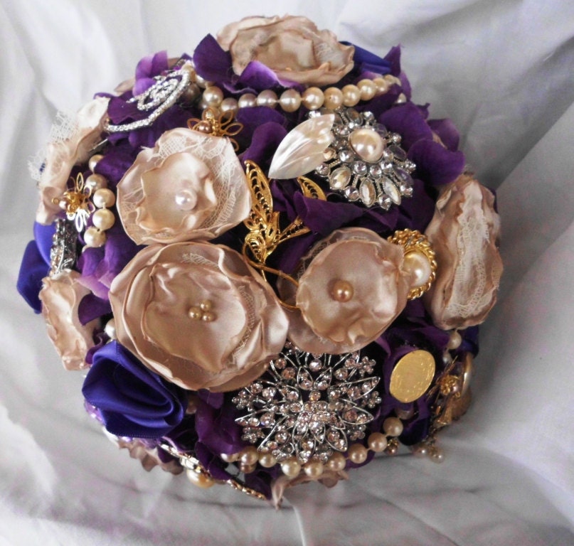 Brooch Wedding Bouquet Deposit, Many Peonies, Bridal, Vintage, bouquet brooch, Custom, Pearls Crystals Fabric Flower Bouquet, weddings