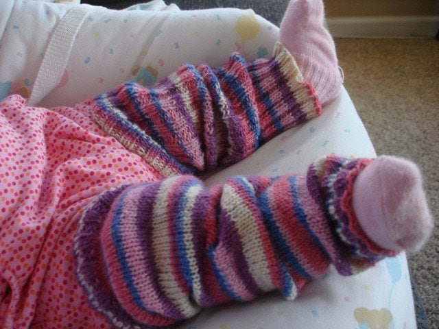 Another Ordinary Life: Baby Leg Warmers - Free Pattern