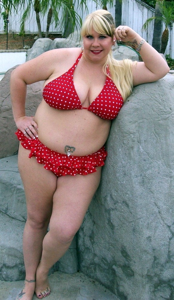 Fat girl bathing suit